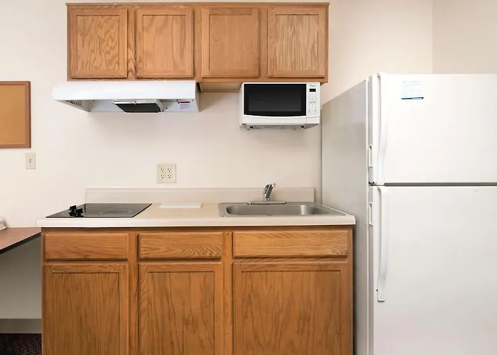 Extended America Select - - Northwest Tallahassee